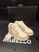 Tênis Nike Air Jordan 1 Low SE Sail Rattan University Red - Pronta Entrega
