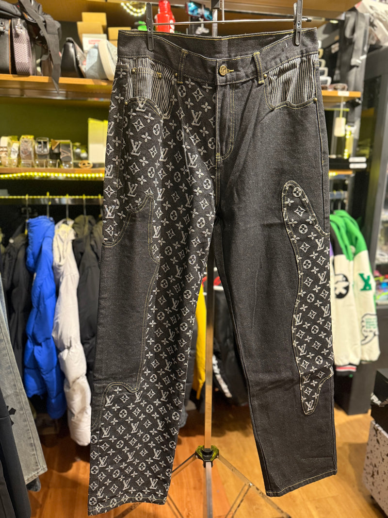Calça Louis Vuitton Jeans Monogram Lavado Preto - Pronta Entrega