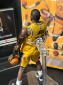 Action Figure LeBron James Lakers No. 127 Medicom Mafex - Pronta Entrega