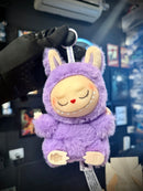 Boneco Labubu “Have a Seat” – Chaveiro | Mini Figura Colecionável Pop Mart - Pronta Entrega