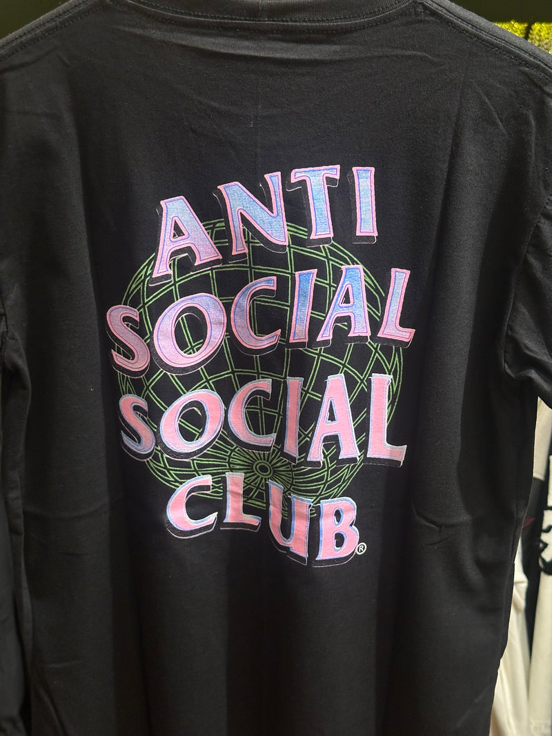 Camisa Anti Social Social Club Preta Logo World Pink/Green - Pronta Entrega