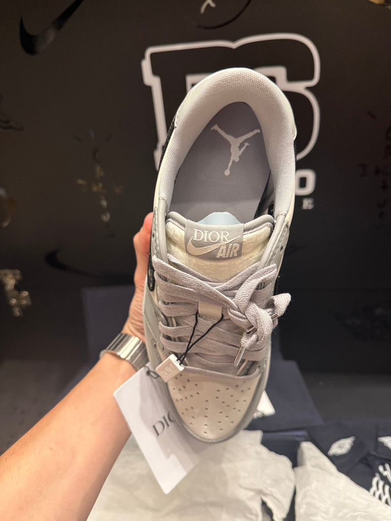 Tênis Nike Air Jordan 1 Low X Dior Grey - Pronta Entrega
