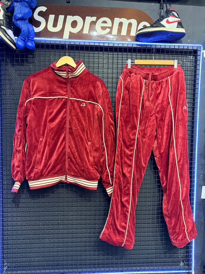 Conjunto Corteiz Velour Red - Pronta Entrega