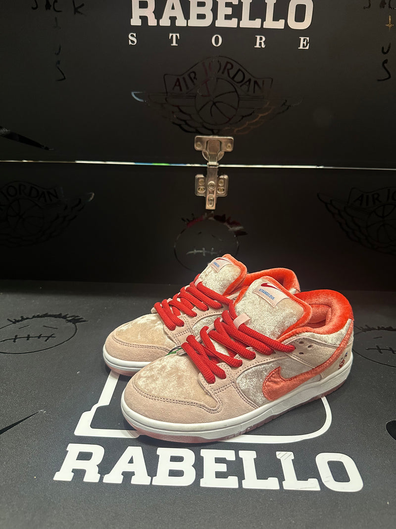 Tênis Nike SB Dunk Low Pro Strangelove - Pronta Entrega