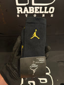 Meia Nike Air Jordan Cano Alto Black/Gold - Pronta Entrega