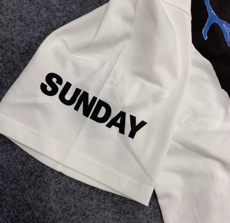 Camiseta Sunday Service x Jesus Is King Lightning Tee - Encomenda