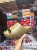 Adidas Yeezy Slide Marrom Claro - Pronta Entrega