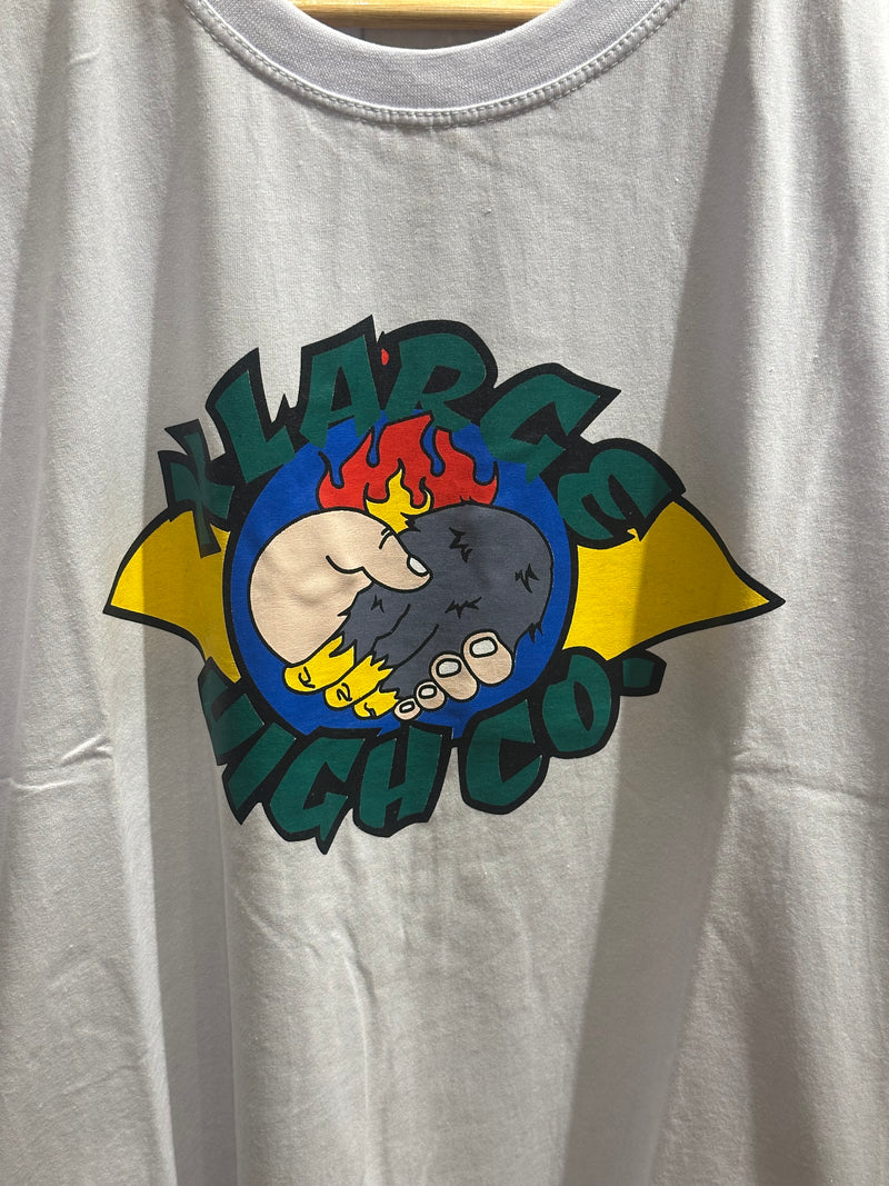 Camisa High XLARGE Hand Shake Fire Branca - Pronta Entrega