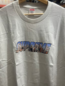 Camiseta SUPREME Gotham Branca - Pronta Entrega