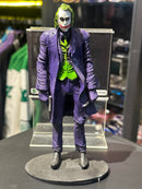 Boneco de Resina Batman The Dark Knight Coringa Purple Suit 18cm Resina - Pronta Entrega
