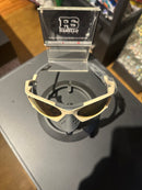 Óculos Oakley PLANTARIS Bege Lente Amarela - Pronta Entrega