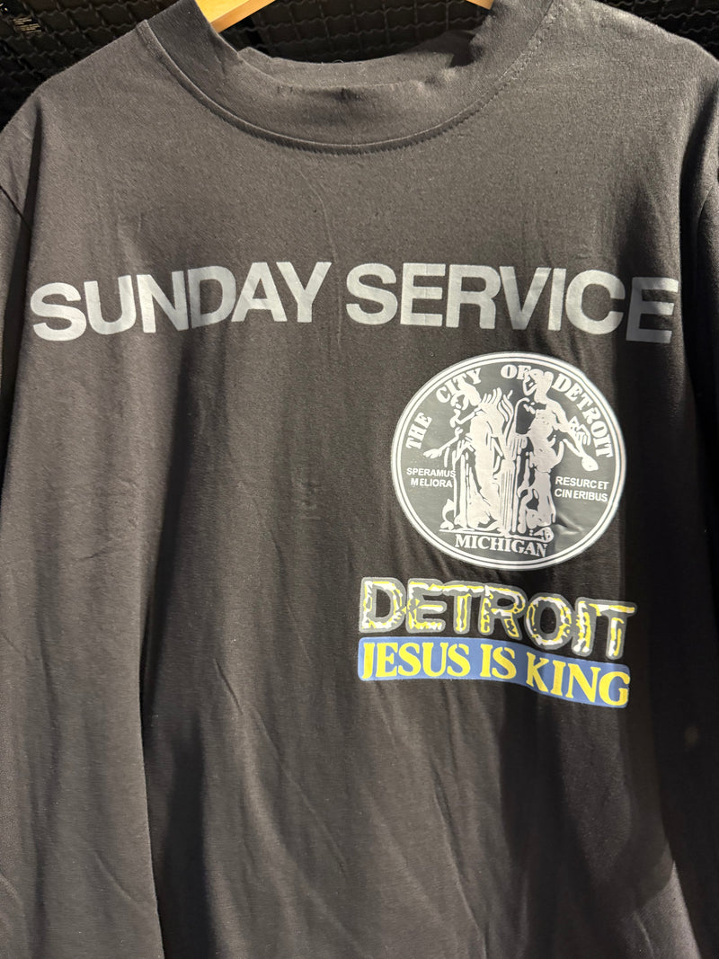 Camiseta SUNDAY SERVICE Preta - Pronta Entrega