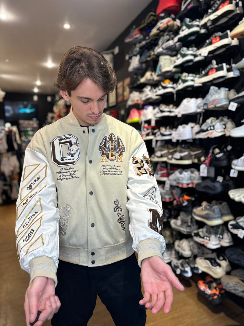 Jaqueta Varsity Off-White x AC Milan - Encomenda