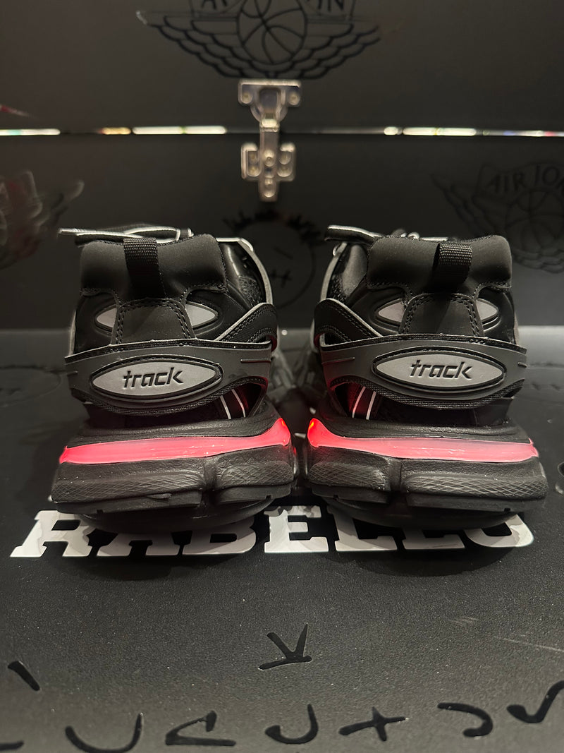 Tênis Balenciaga Cano Baixo Track Preto Com Led - Pronta Entrega
