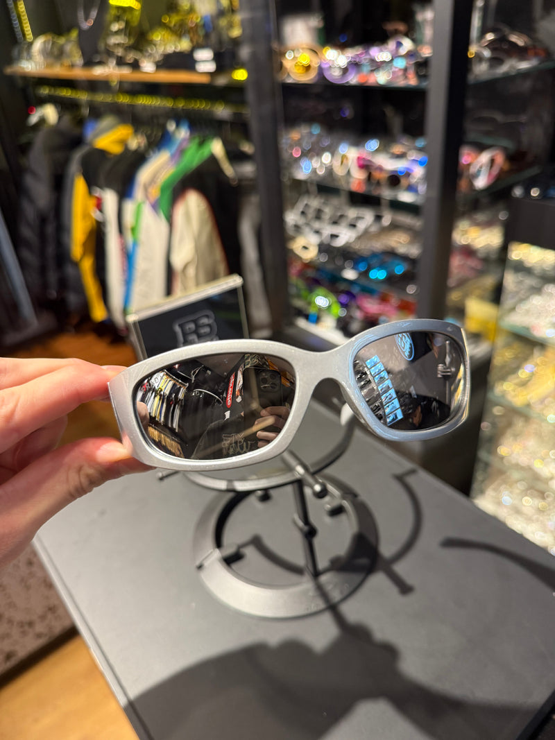 Óculos Prada Eyewear Cinza Lente Prateada - Pronta Entrega