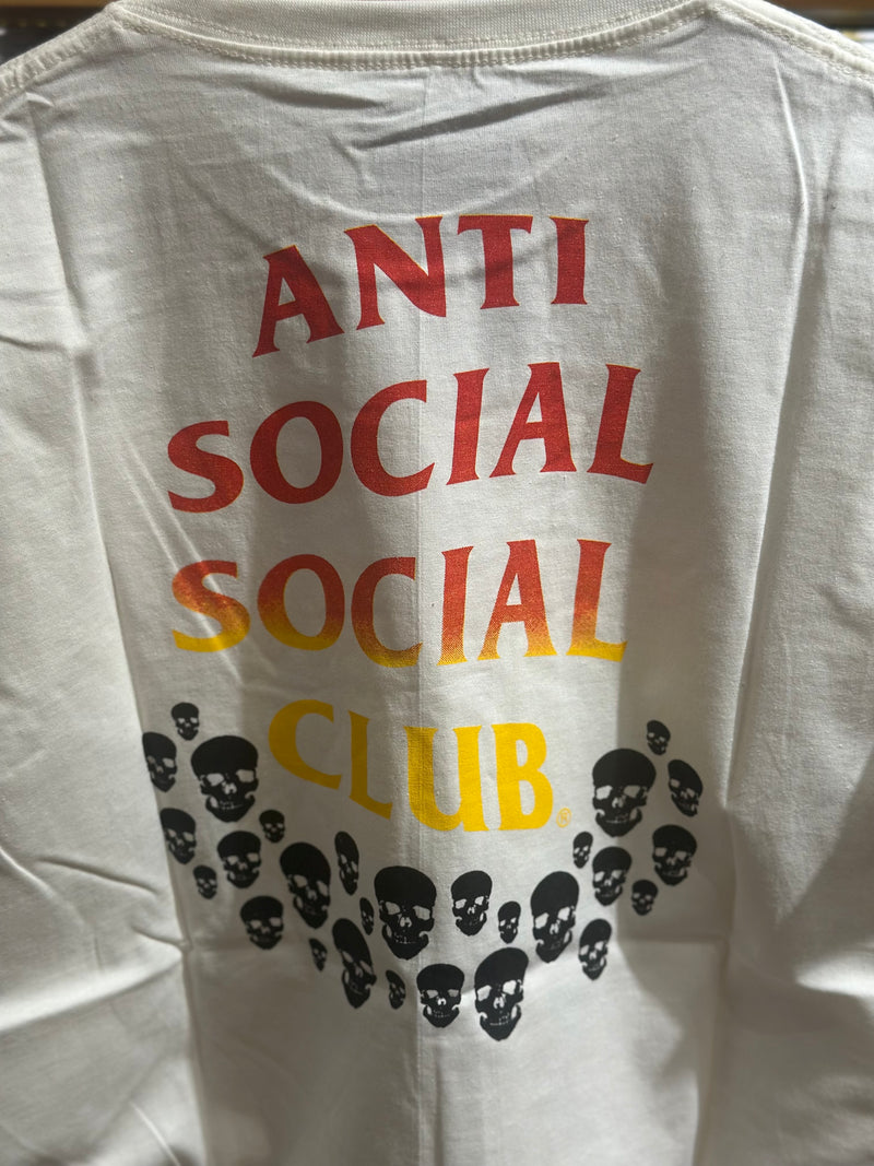 Camisa Anti Social Social Club Off White Skull - Pronta Entrega