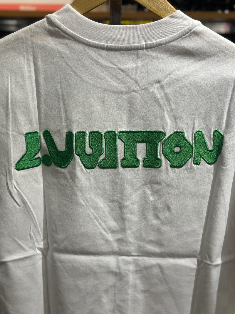 Camiseta Louis Vuitton Branca Logo Verde - Pronta Entrega