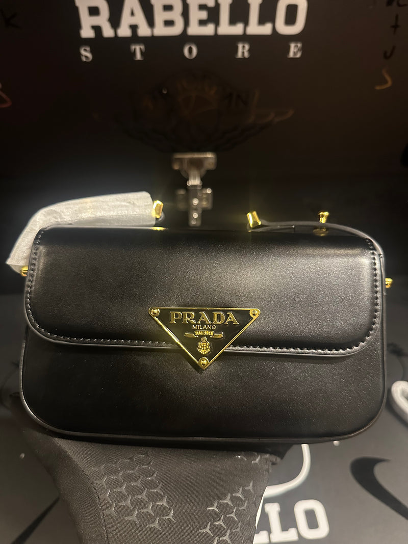 Bolsa Prada Black Logo Triangular Gold - Pronta Entrega
