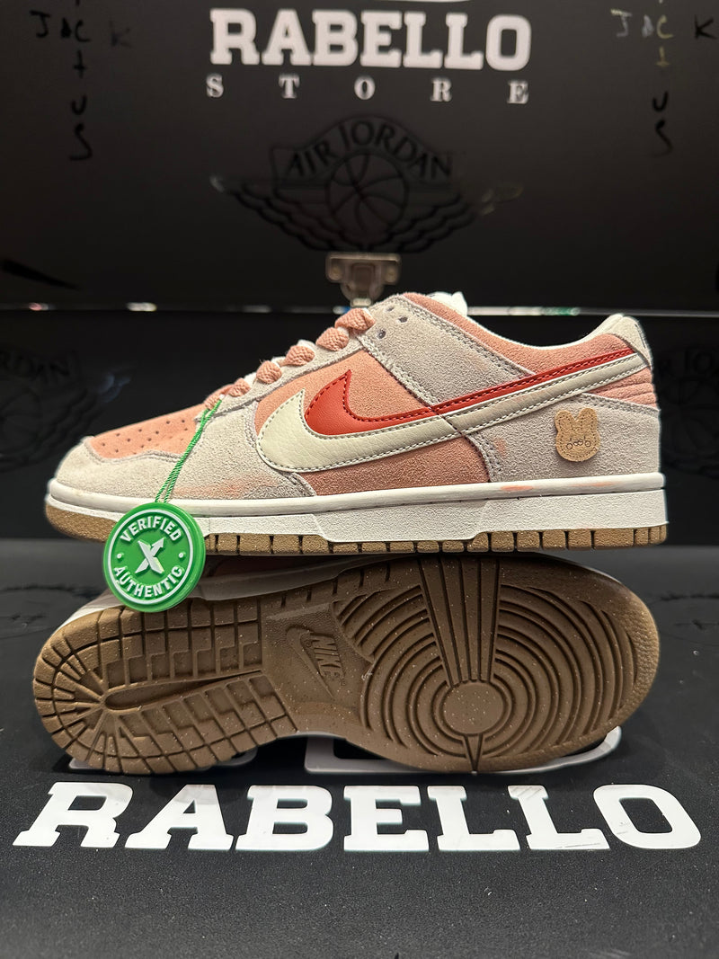 Tênis Nike Dunk Low SE 85 Rabbit Biscuit - Pronta Entrega