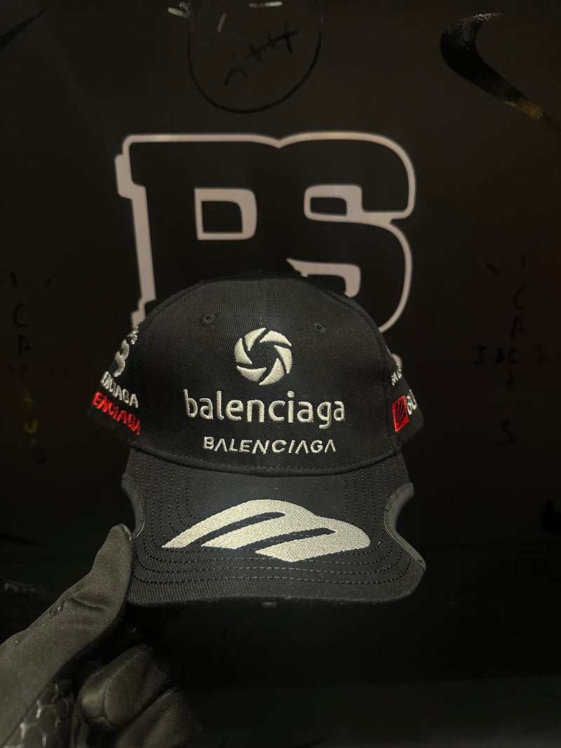 Boné Aba Curva Cortada Balenciaga Preto - Pronta Entrega