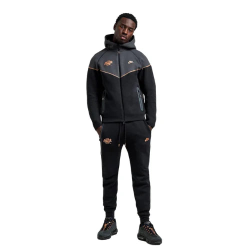 Conjunto Tech Fleece Nike x Syna World - Encomenda