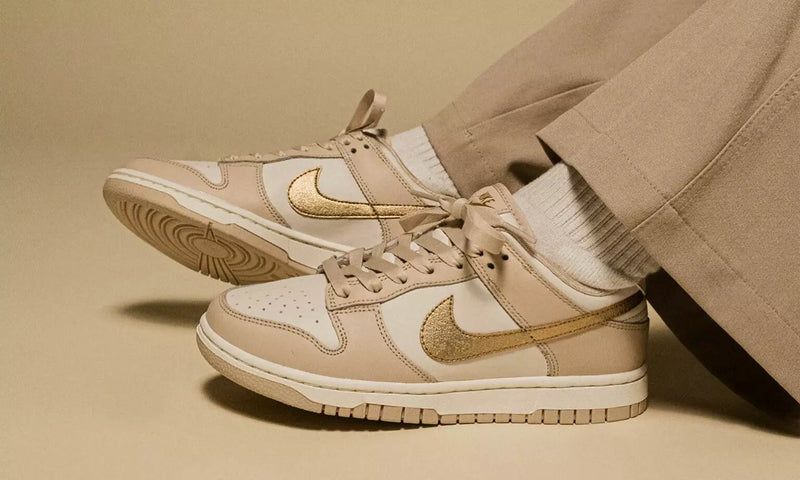 Nike Dunk Low 'Metallic Gold' Dourado - Encomenda