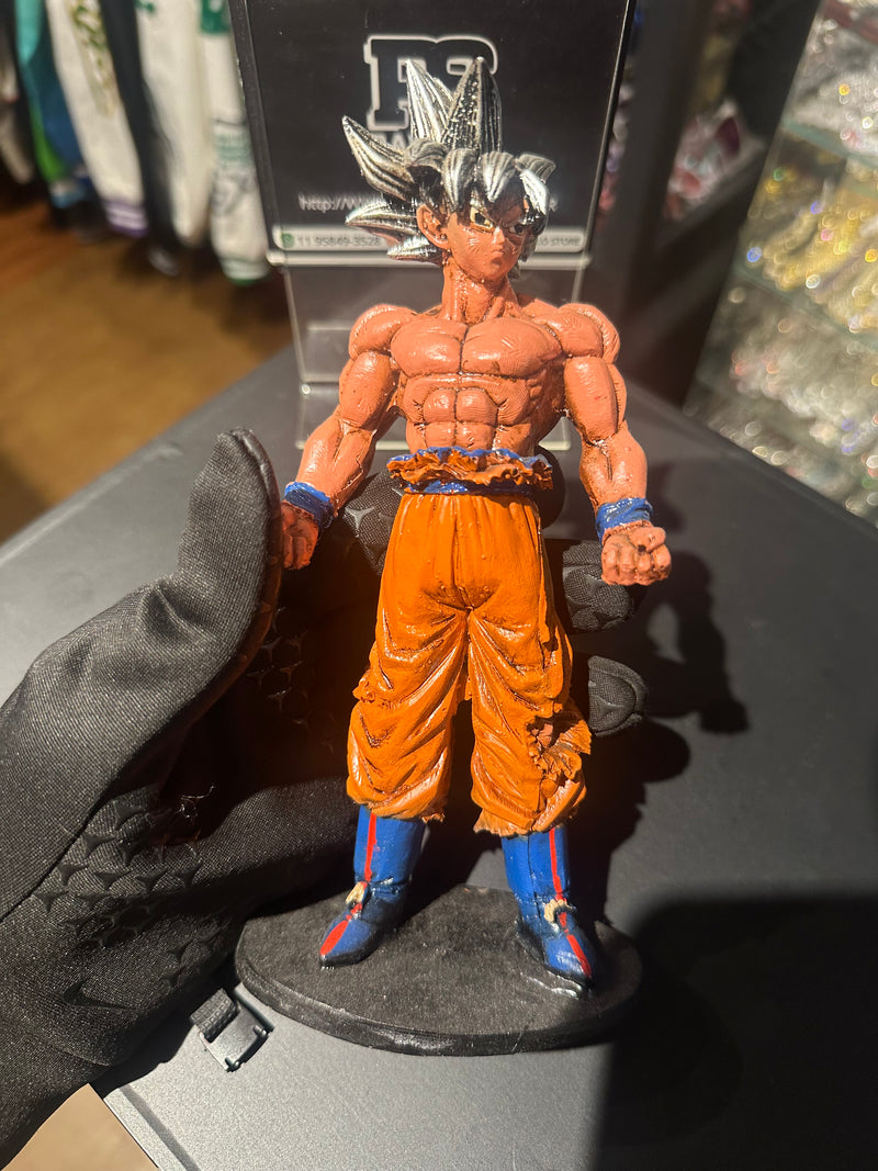 Boneco de Resina Dragon Ball Son Goku - Pronta Entrega