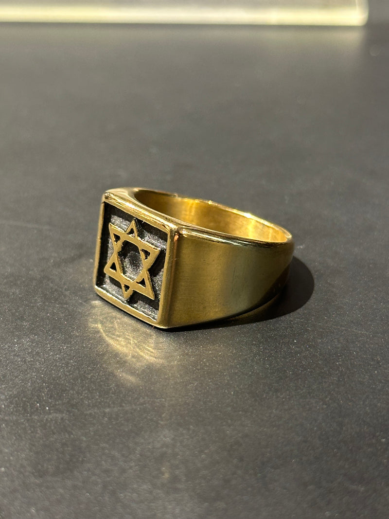 Anel Aço Inoxidável Dourado Estrela de Davi Fundo Black 33 CM - Pronta Entrega