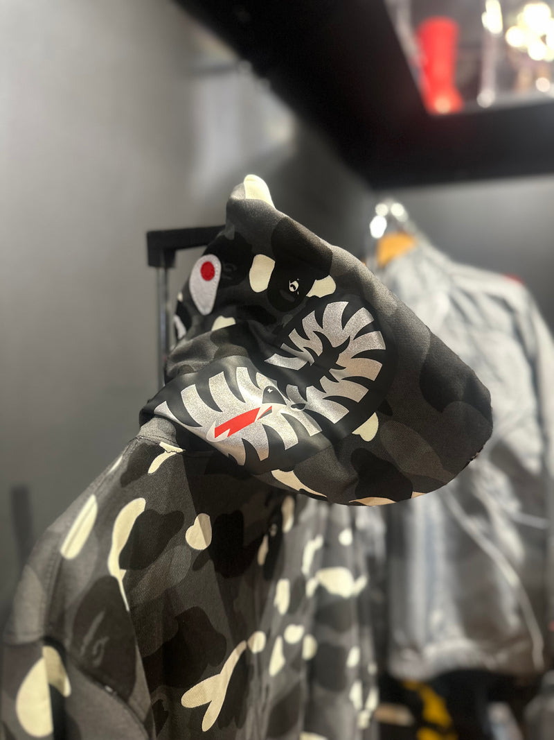 Jaqueta Bape Camo Shark Full Zip - Pronta Entrega