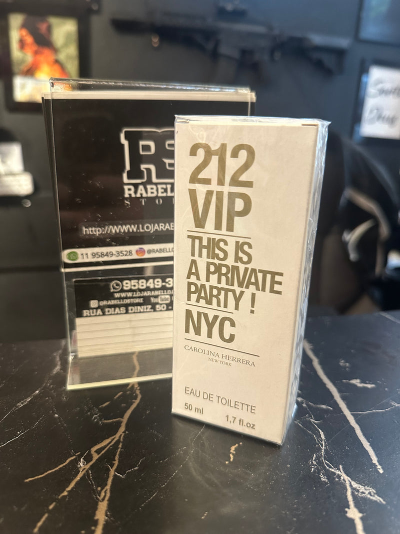 Perfume Carolina Herrera 212 Vip “This Is A Private Party!” 50 ML Contratipo - Pronta Entrega