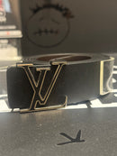 Cinto Louis Vuitton Initiales Black Logo Black/Gold 125 CM  - Pronta Entrega