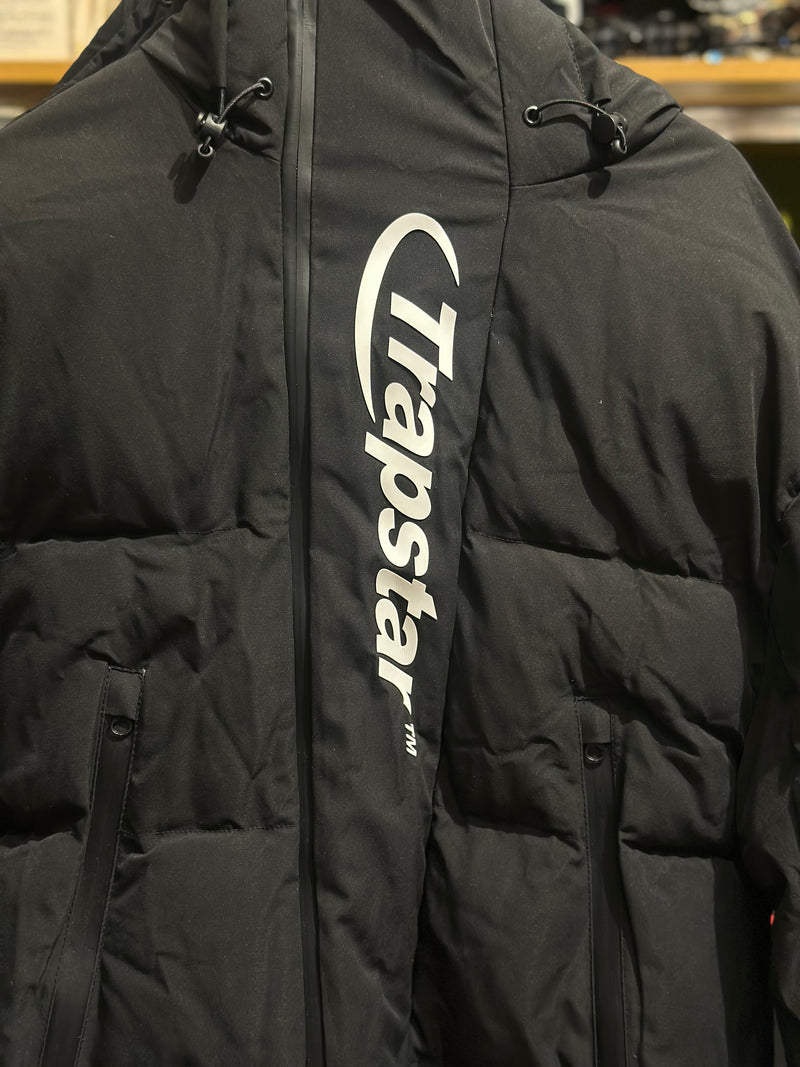 Jaqueta Puffer Trapstar “It’s a Secret” Black Logo White - Pronta Entrega