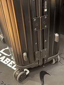 Mala de Bordo Rimowa Cabin S 55x40x20 CM Carry-On Aluminium Black - Pronta Entrega