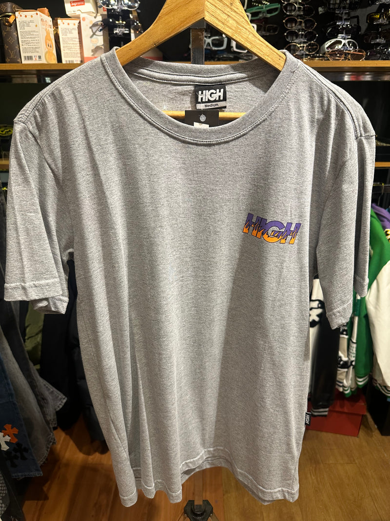 Camisa High X Disney Cinza Mickey Mouse - Pronta Entrega