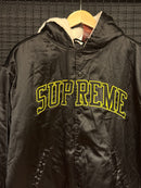 Jaqueta Supreme x Mitchell & Ness Lined Hooded Satin Varsity Jacket - Pronta Entrega