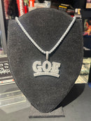 Corrente Cravejada Pingente “GOE - God Over Everything” Em Zicornia Cubica Prata 45 CM - Pronta Entrega