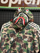 Jaqueta Bape Shark x Adidas Track Hoodie Camo Green - Pronta Entrega