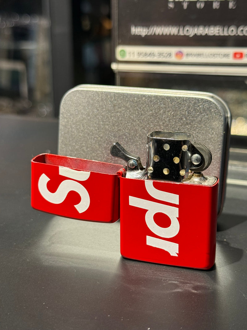 Supreme Isqueiro Zippo Logo Red Vermelho - Pronta Entrega