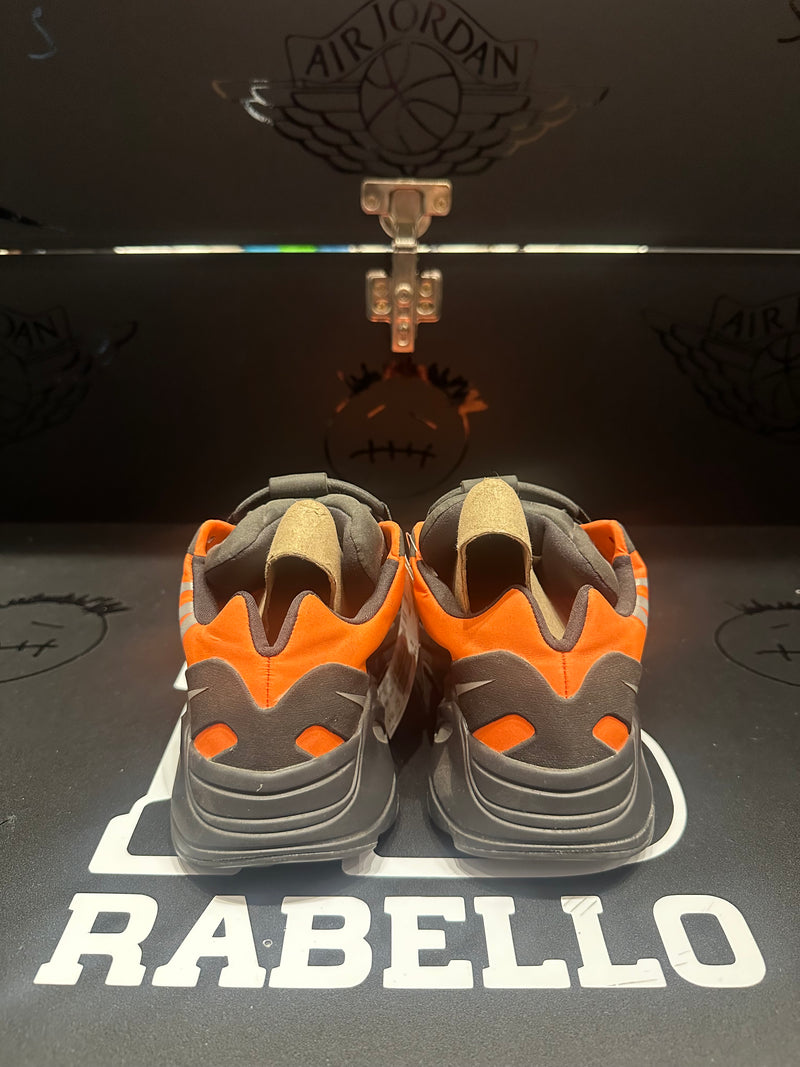 Tênis Adidas Yeezy Boost 700 MNVN "Orange" - Pronta Entrega