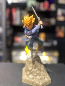 Action Figure Dragon Ball Z - Trunks Super Saiyajim Absolute Perfection Bandai Banpresto 29cm PVC - Pronta Entrega