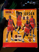 Action Figure Michael Jordan: Chicago Bulls NBA Uniforme Vermelho No. 100 Medicom Mafex - Pronta Entrega