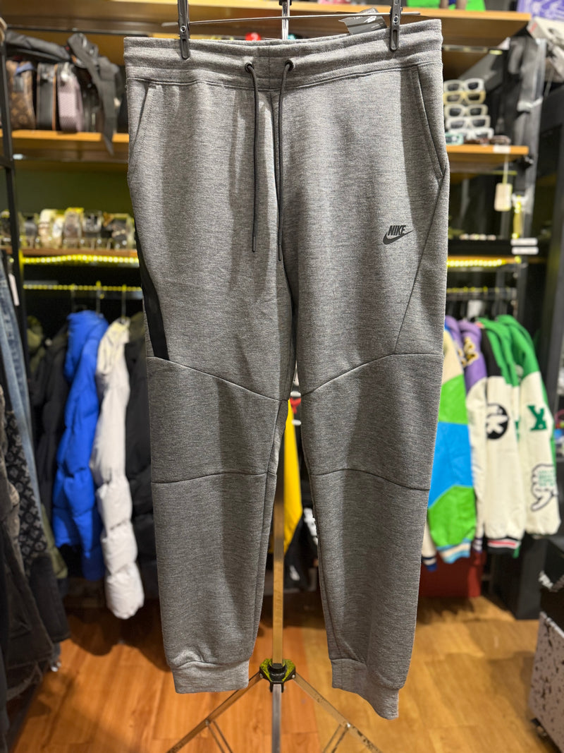 Calça Nike Tech Sportwear Cinza - Pronta Entrega