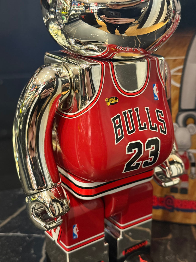 Bearbrick Michael Jordan 1998 Last Shot 400% Medicom Toy Be@Rbrick 2023 Limited Boneco Colecionável 28cm - Pronta Entrega