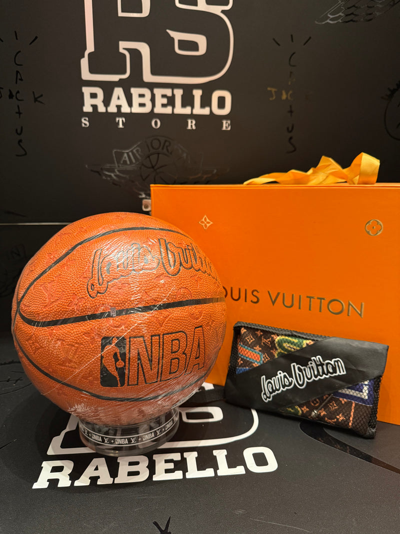 Bola Basquete Louis Vuitton X NBA Collection - Pronta Entrega
