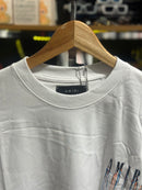 Camiseta Amiri Logo Multicolor Branca - Pronta Entrega