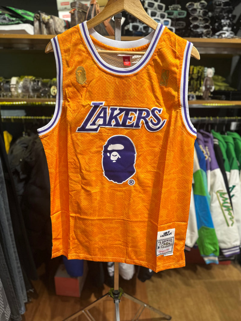 Jersey BAPE NBA Los Angeles Lakers Gold BAPE #91 - Pronta Entrega