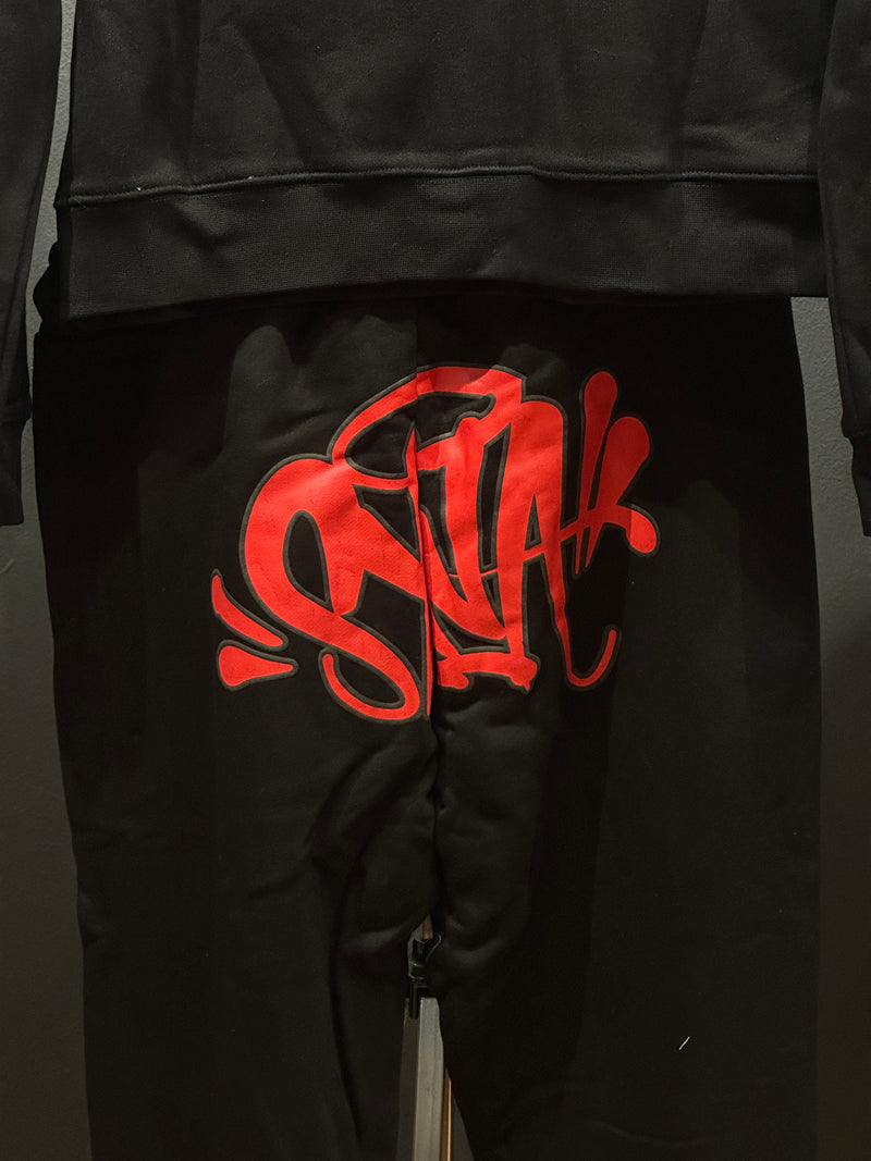 Conjunto Syna Moletom “Forgives Me” Black - Pronta Entrega