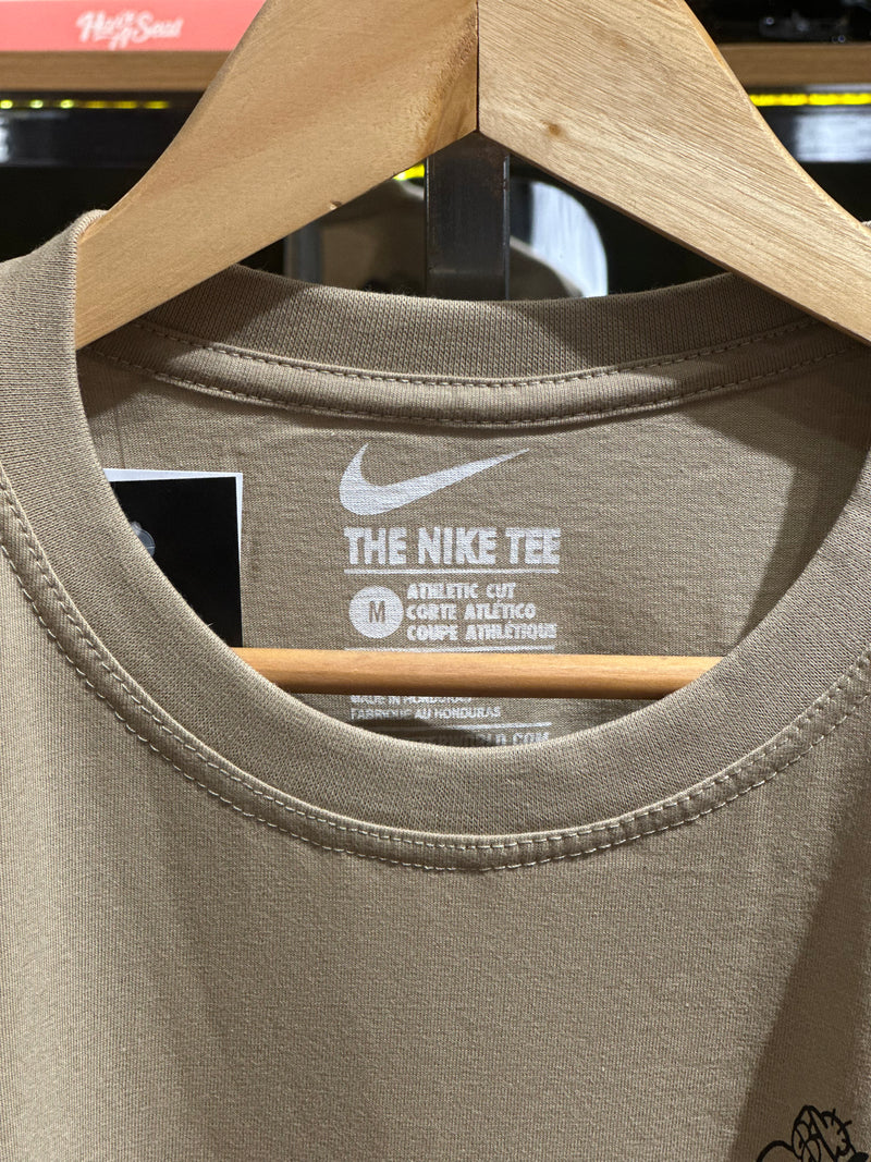 Camisa Nike SB Dark Nature Bege - Pronta Entrega