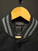 Jaqueta Varsity Louis Vuitton Black - Pronta Entrega