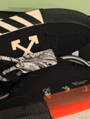Tênis Off-White Vulcanized Low Black White Arrow - Pronta Entrega